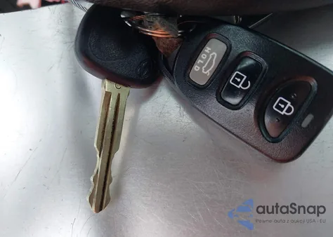 2017 Hyundai Elantra Se z USA, uszkodzony, nr VIN 5NPD84LF1HH017695